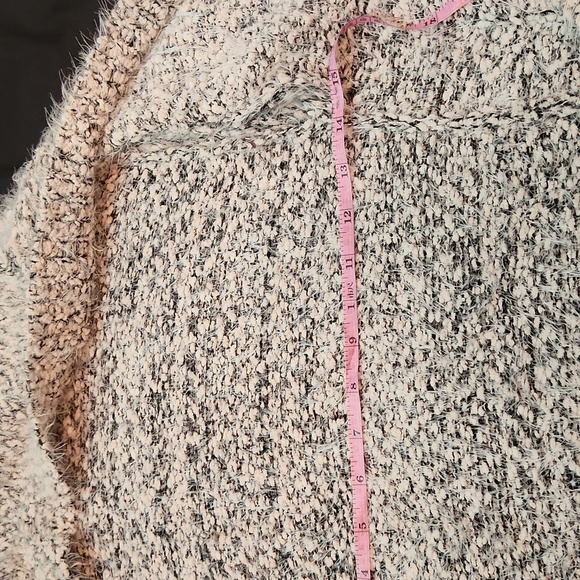 Lush black and gray shaggy knit open front cardigan - Picture 6 of 10